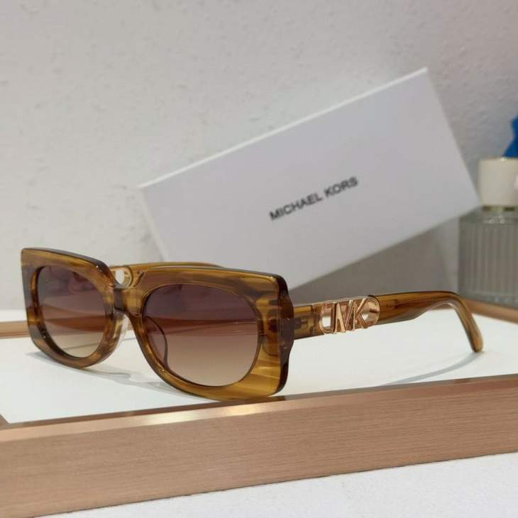 Picture of Michael Kors Sunglasses _SKUfw71187507fw